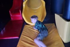 1_142